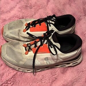 On Cloud Running White and Red Athletic Shoes 10.5